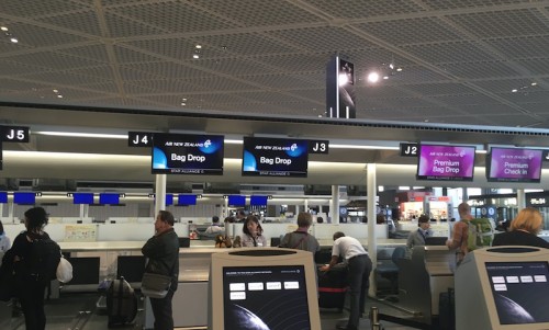 海外渡航直前・成田空港でAU携帯電話を一時休止する方法まとめ