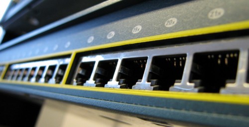 Cisco系機器で「More」を出さずに一発表示する方法